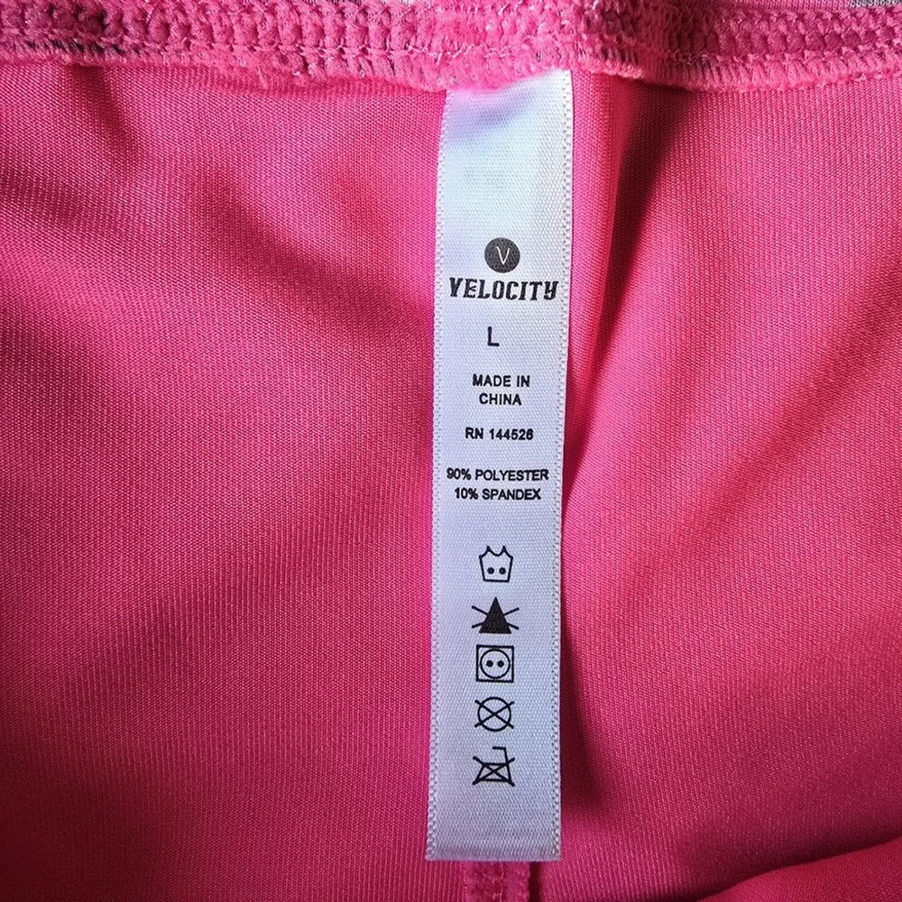 NWOT‎ Velocity Women’s Size Large Activewear Shorts